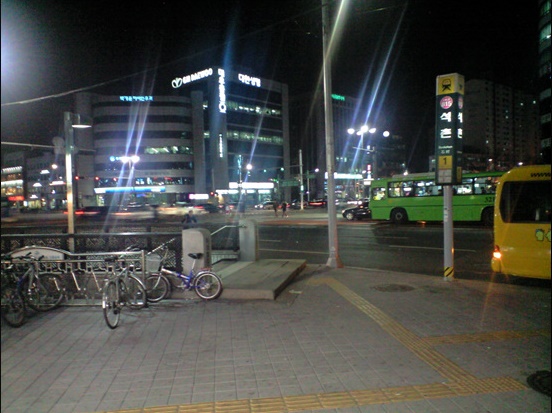 석촌역